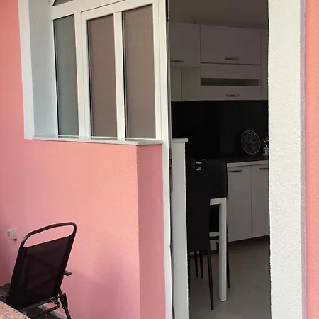 Hardi Apartment
