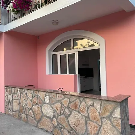 Διαμέρισμα Hardi *